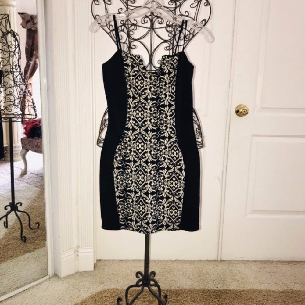 Black and White Dress with Curvy Design